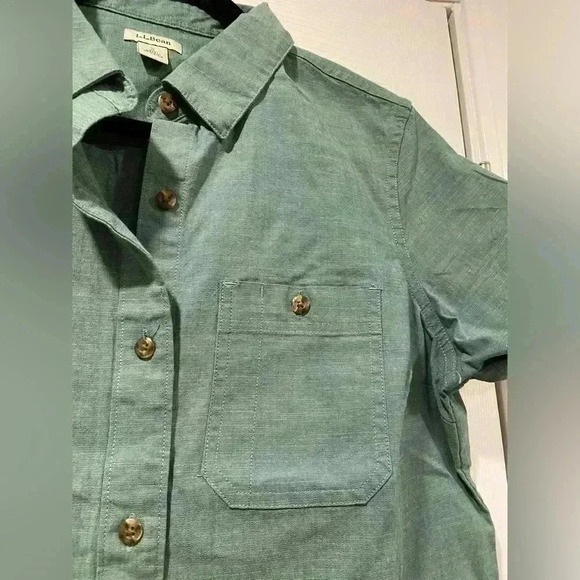 NWOT L.L. Bean Women’s Sage Green Stretch Cotton Short Sleeve Button Down - Picture 6 of 8
